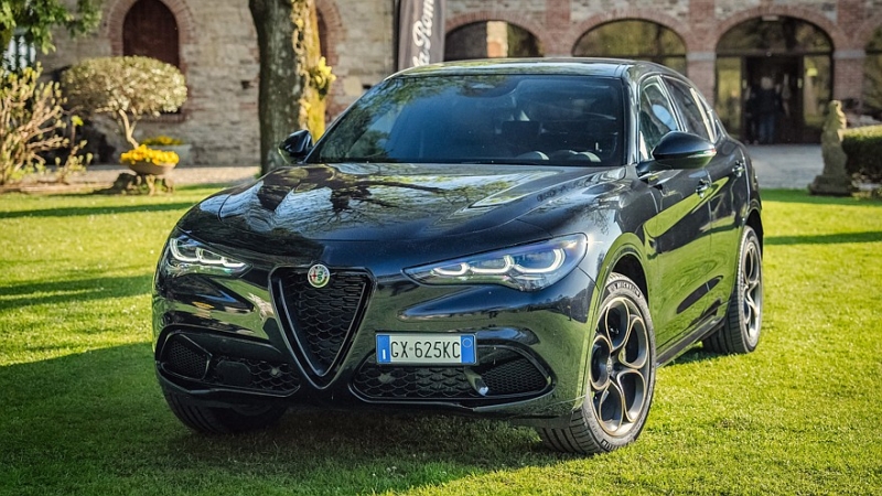 Дебют и старт производства новых Alfa Romeo Stelvio и Giulia могут отложить