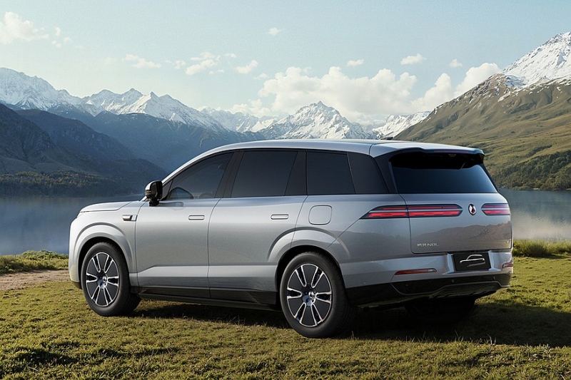 К дебюту готовится младший кроссовер Denza N8L с дизайном в стиле флагмана N9