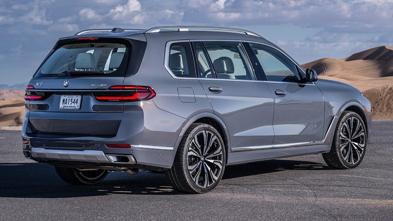 Новый BMW X7: первые изображения