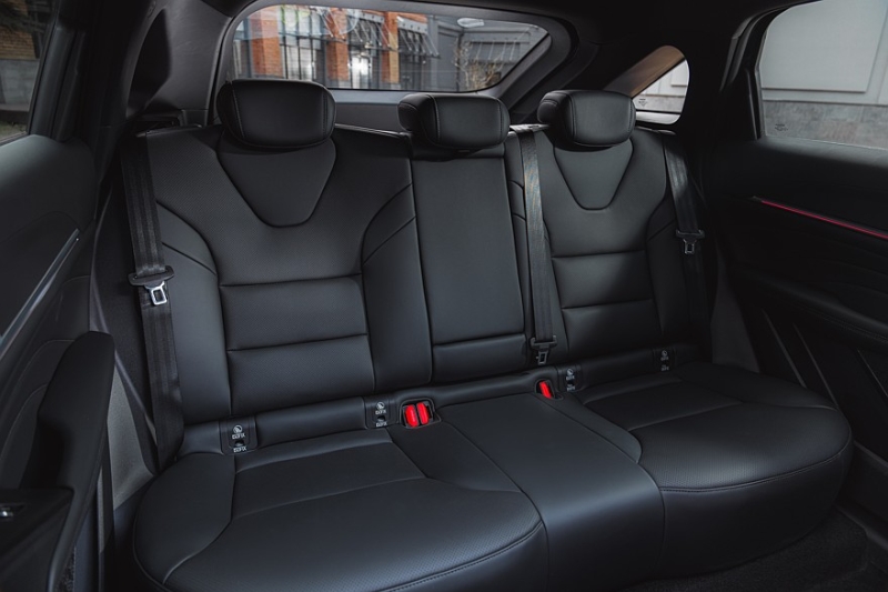 Новый купеобразный Haval F7x стартует в России: топовый мотор и полный привод