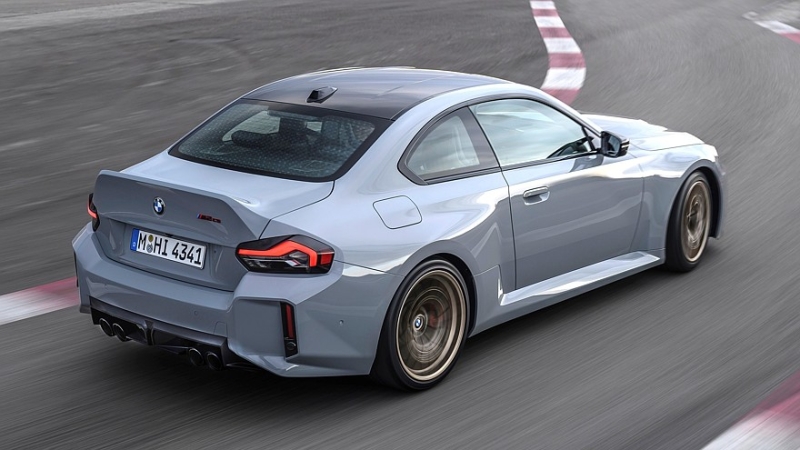 Новый облегчённый BMW M2 CS: 530 «лошадей» на 1700 кг массы и только задний привод