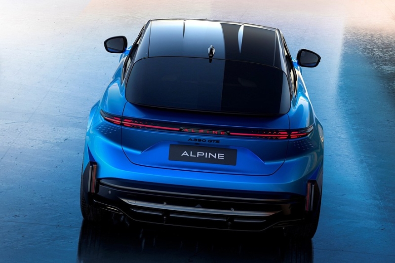 Серийный Alpine A390: три мотора, две версии, клиренс 152 мм и масса более 2,1 т