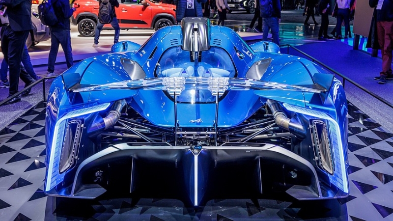 Суперкар Alpine появится в 2028 году с 1000-сильной гибридной силовой установкой