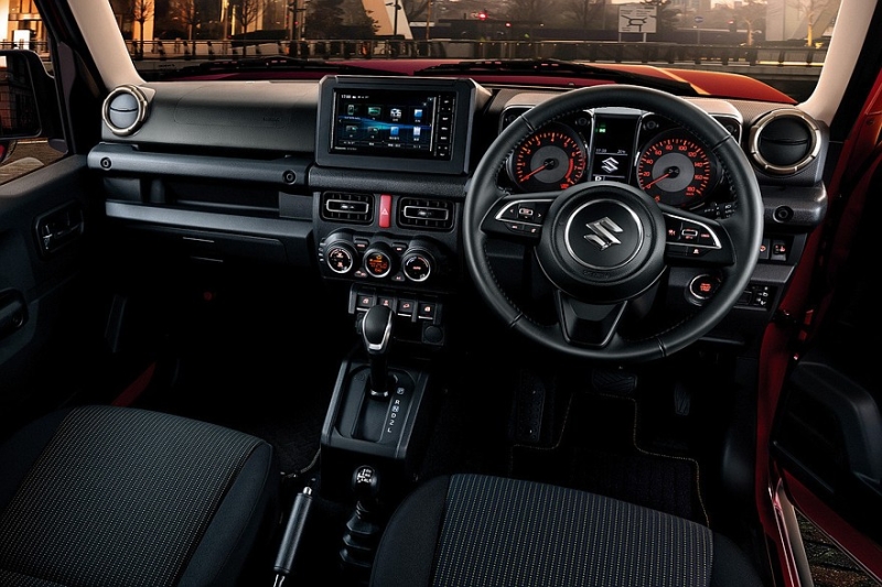 Suzuki увеличит производство пятидверного Jimny, за которым выстроилась гигантская очередь