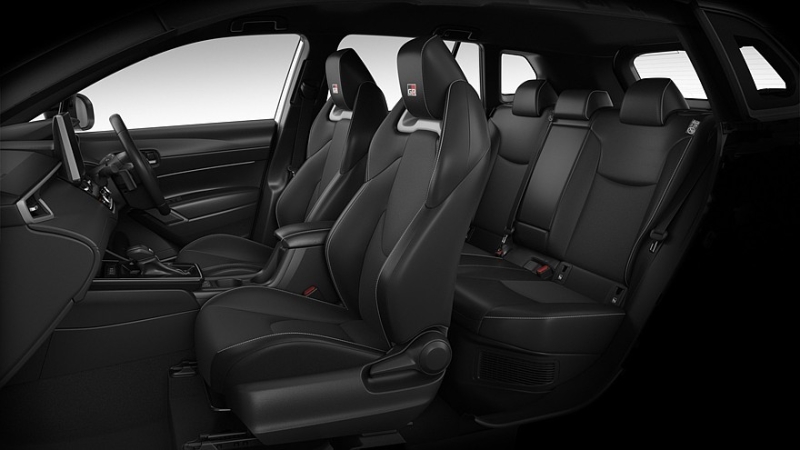 Toyota обновила кроссовер Corolla Cross для Японии и анонсировала версию GR Sport