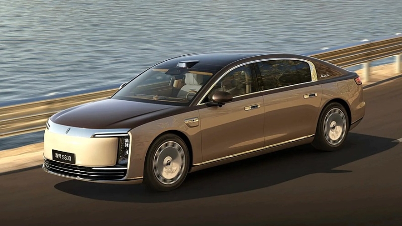Трепещи, Maybach: на рынок выходит роскошный седан Maextro S800 от Huawei и JAC