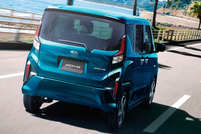 Daihatsu Move нового поколения: теперь микровэн со сдвижными дверями