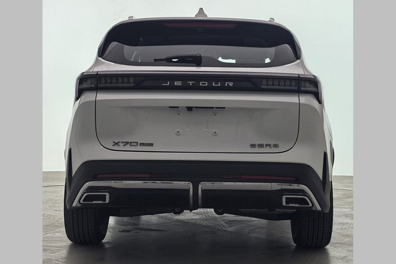 Дизайн кроссовера Jetour X70 Plus снова доработан: теперь в стиле Jetour X90 Pro