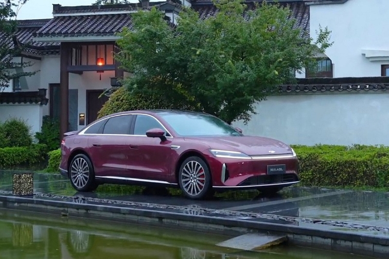 Флагманский седан Chery Fulwin A9L доступен к заказу: богатое оснащение, есть полный привод