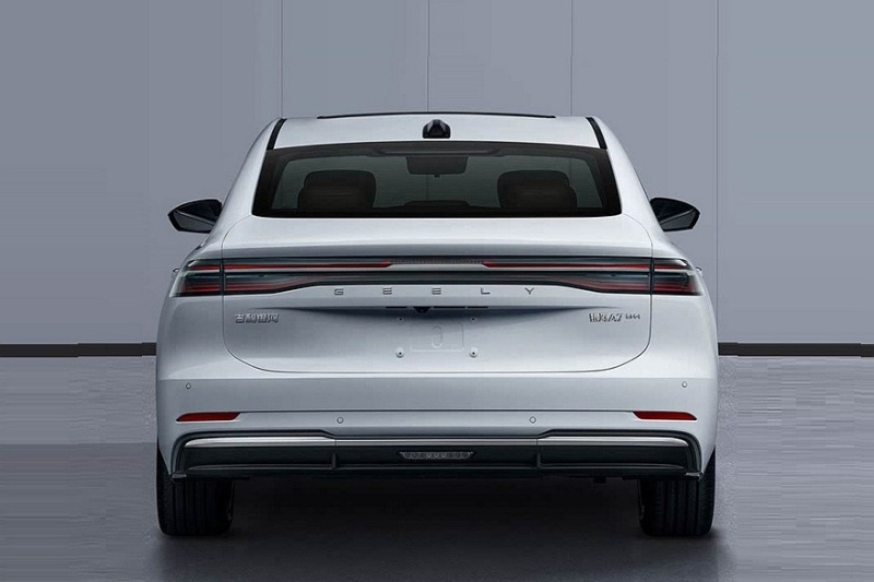 Geely полностью раскрыла дизайн седана Galaxy A7