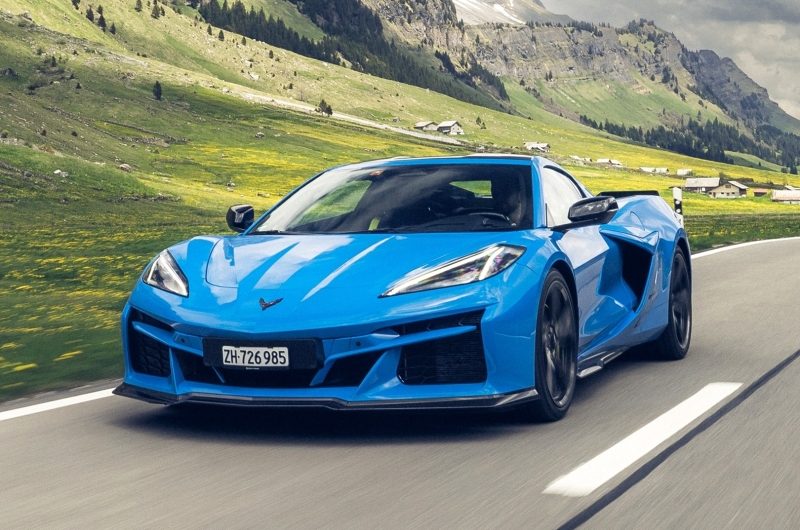 Гибридный Chevrolet Corvette E-Ray добрался до Европы в слегка ослабленном виде