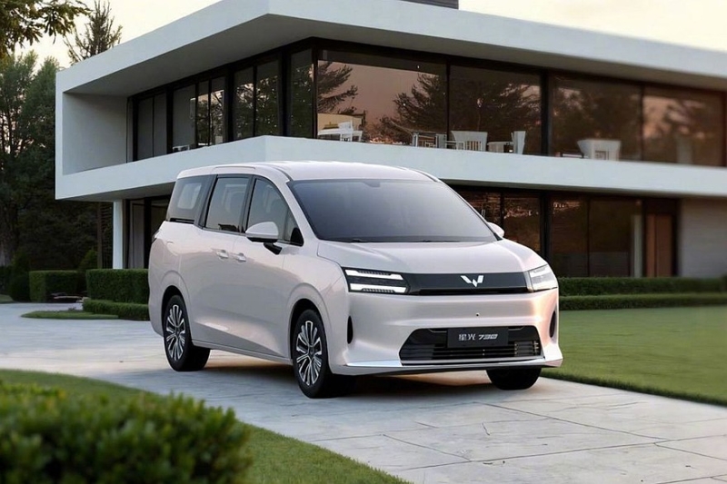 GM и SAIC готовятся к запуску семейства бюджетных минивэнов Wuling Xingguang 730
