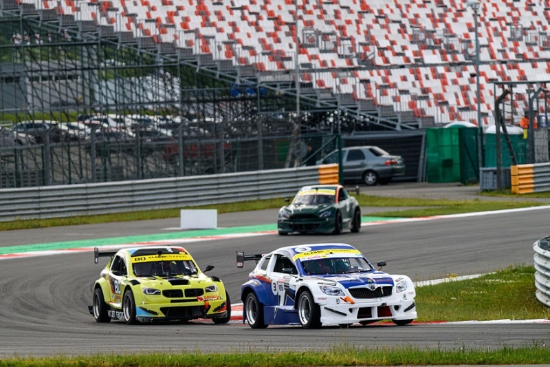 Московское ретро: на Moscow Raceway состоялся этап Classic Touring