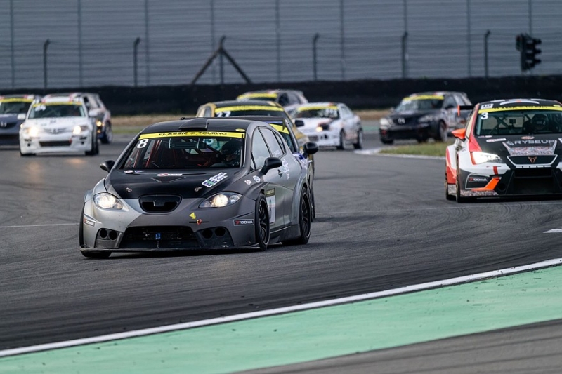 Московское ретро: на Moscow Raceway состоялся этап Classic Touring