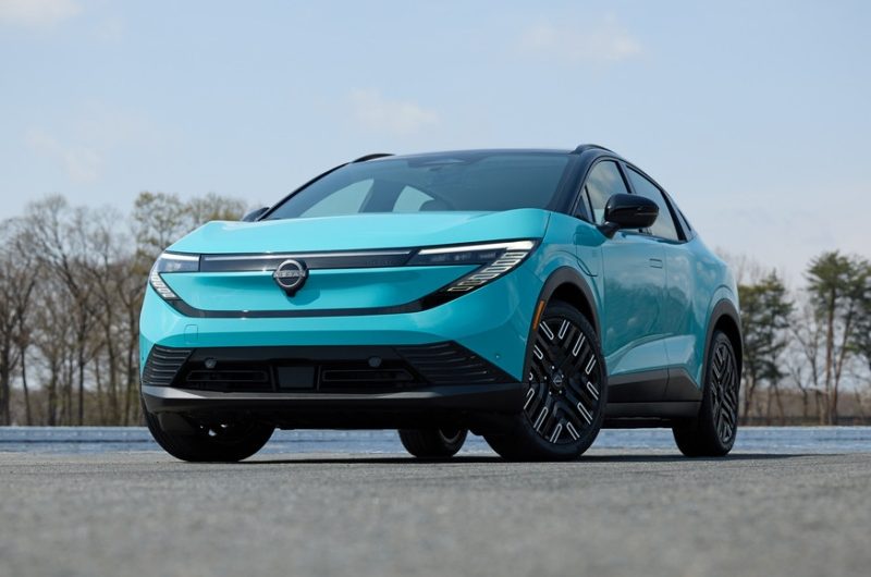 Nissan Leaf в виде кроссовера: два варианта мощности и только передний привод