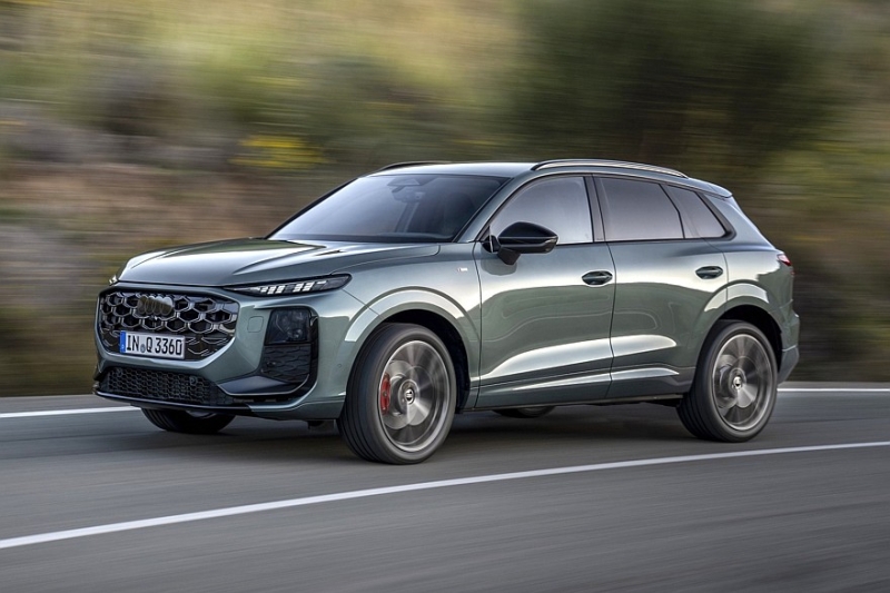 Новый Audi Q3: странности в эргономике, отделка из вторсырья и прежняя платформа