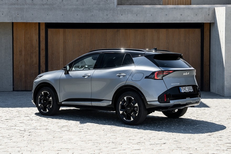 Обновлённый короткий Kia Sportage представлен официально