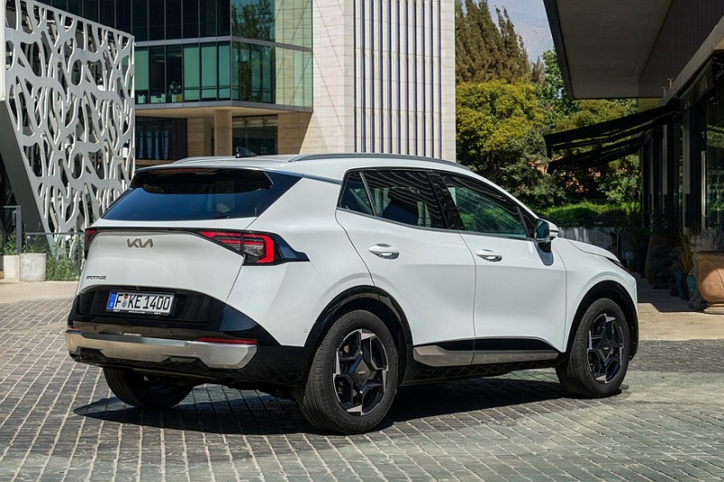 Обновлённый короткий Kia Sportage представлен официально