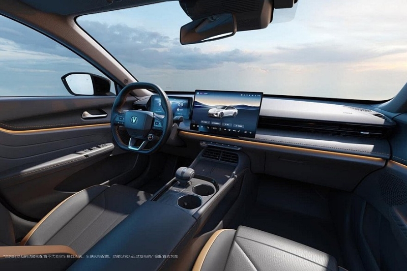 Показан Changan Uni-V с новым дизайном: лифтбек объявлен следующим поколением