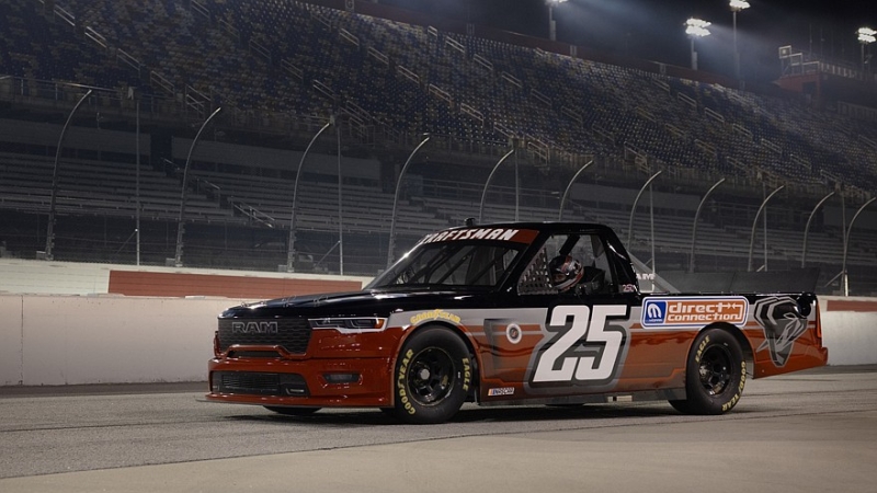 Ram вернулся в автоспорт и подготовил гоночный концепт своего пикапа 1500