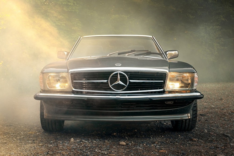 Тюнеры переходят на классику: рестомод от Pogea на базе Mercedes-Benz SL поколения R107