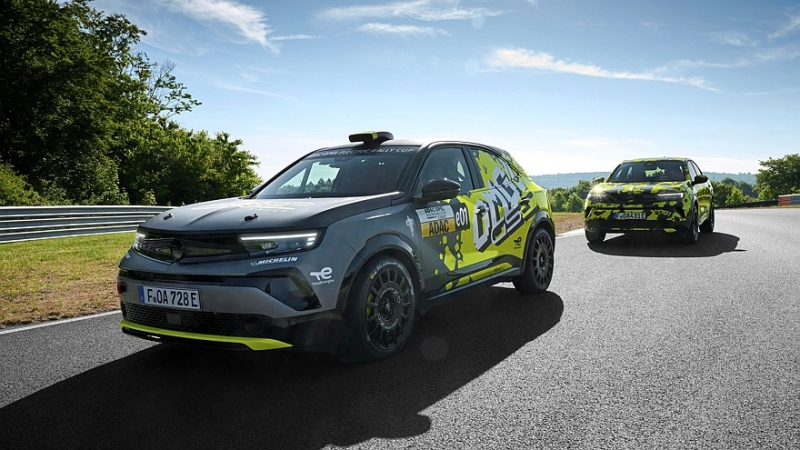 То же яйцо, только в профиль: Opel официально анонсировал спортивный Mokka GSE