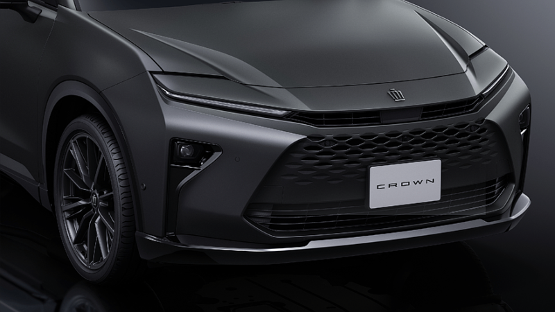 Toyota Crown Estate обзавёлся матовой спецверсией, цена известна