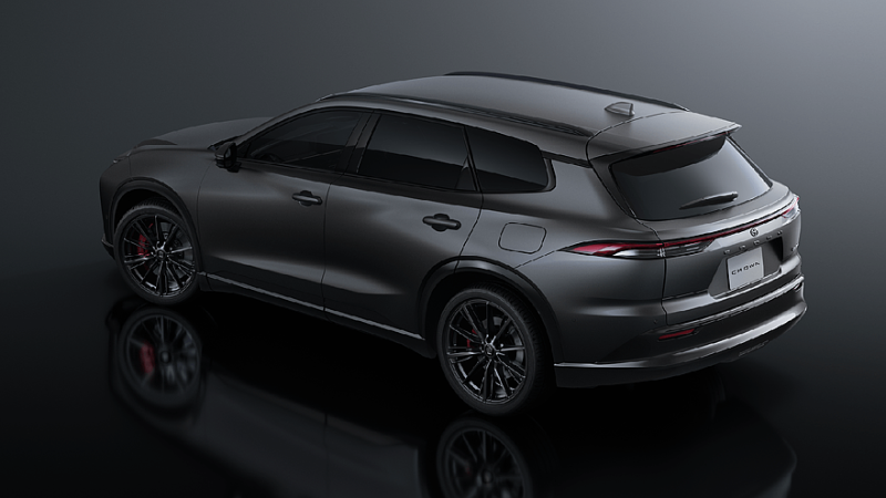 Toyota Crown Estate обзавёлся матовой спецверсией, цена известна