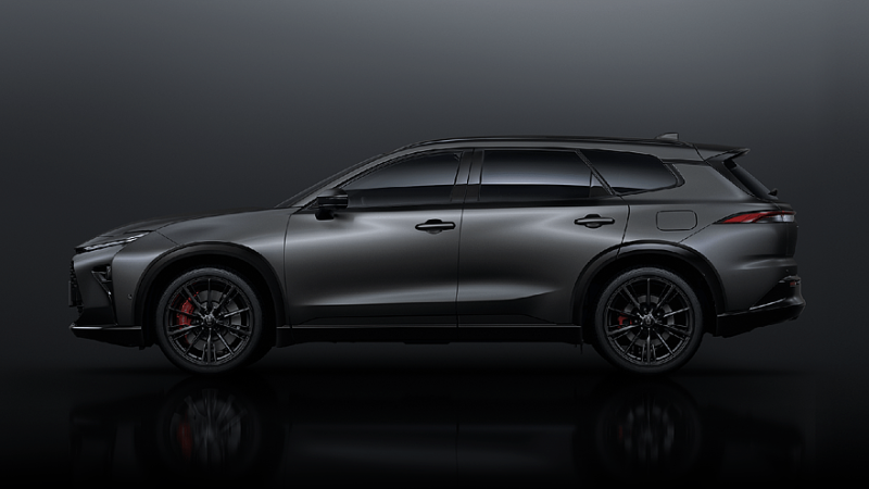 Toyota Crown Estate обзавёлся матовой спецверсией, цена известна