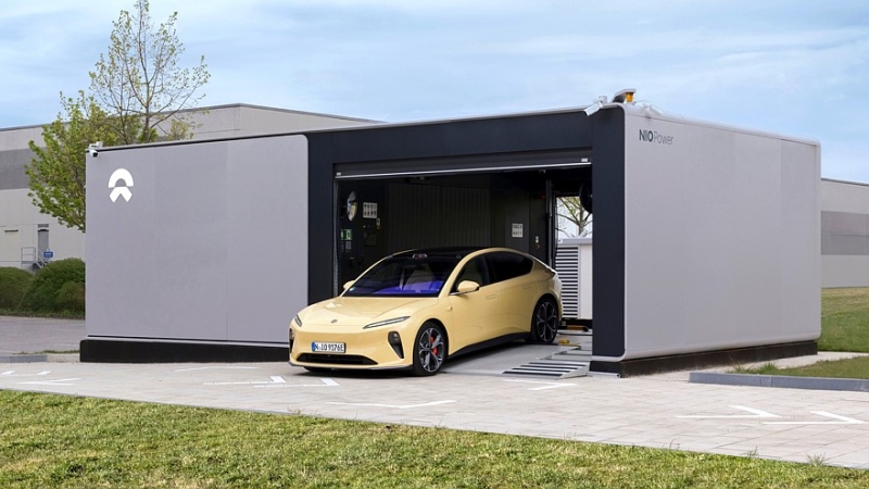 Убыточная компания Nio сокращает расходы и сотрудников, но расширяет бизнес в Европе