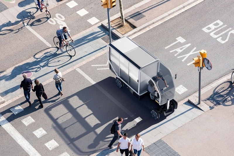 Вместо Acura NSX — педальный конь для курьеров: встречаем Fastport eQuad от Honda