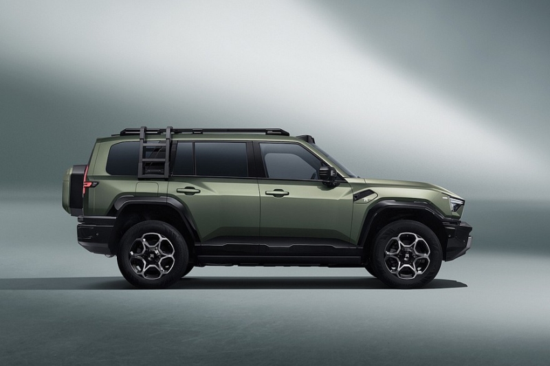 Внедорожник M-Hero M817 от Dongfeng, который может добраться до России: новая информация
