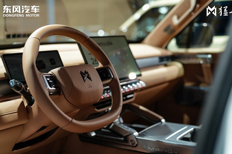 Внедорожник M-Hero M817 от Dongfeng, который может добраться до России: новая информация