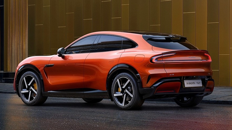 Xiaomi YU7 выходит на рынок в трёх версия и по более доступным, чем ожидалось, ценам