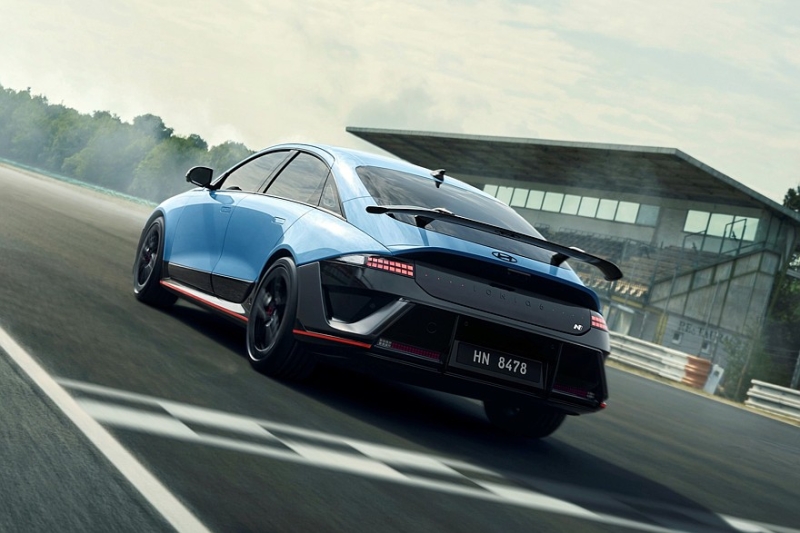 Долгожданный спортседан Hyundai Ioniq 6 N оказался бесконечно далёк от Xiaomi SU7 Ultra