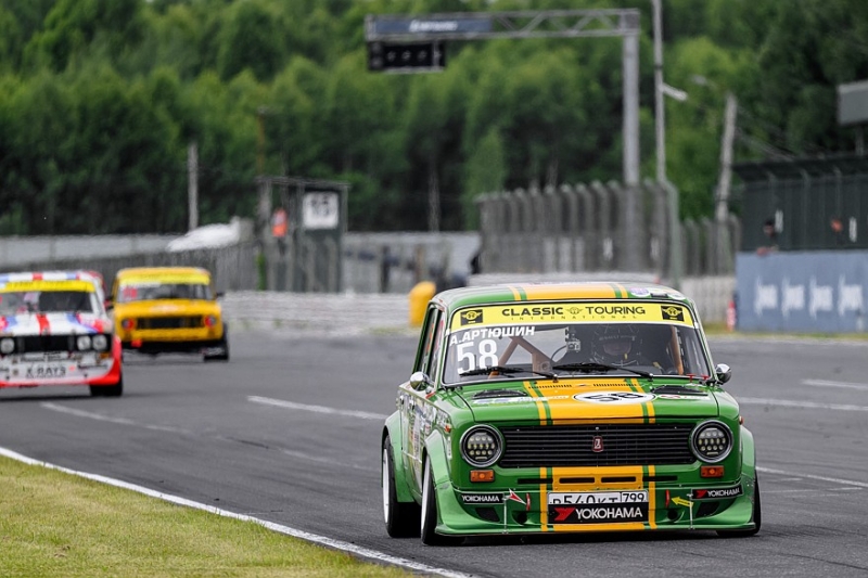 Экватор сезона Classic Touring пройден