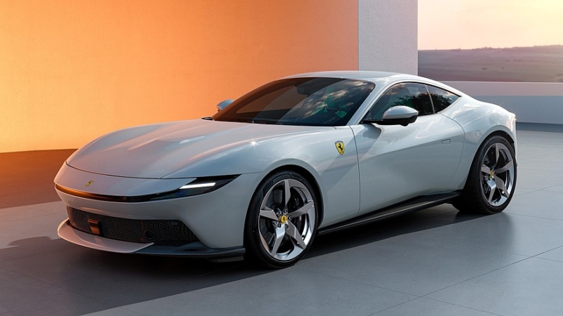 Ferrari Amalfi пришёл на смену модели Roma: тот же профиль, но с массой новых деталей