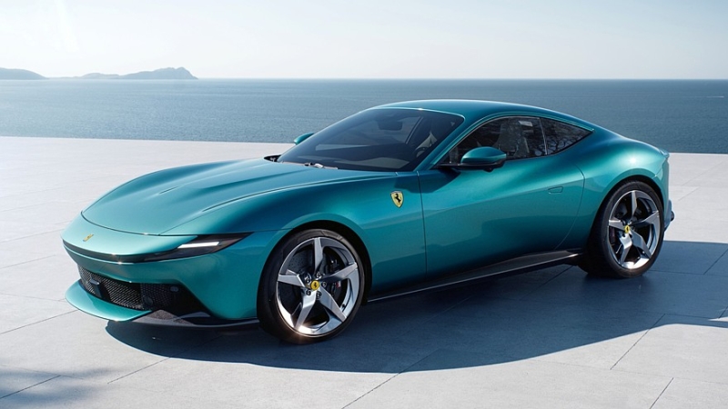 Ferrari Amalfi пришёл на смену модели Roma: тот же профиль, но с массой новых деталей