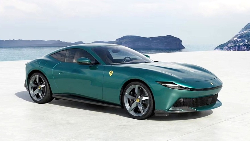 Ferrari Amalfi пришёл на смену модели Roma: тот же профиль, но с массой новых деталей