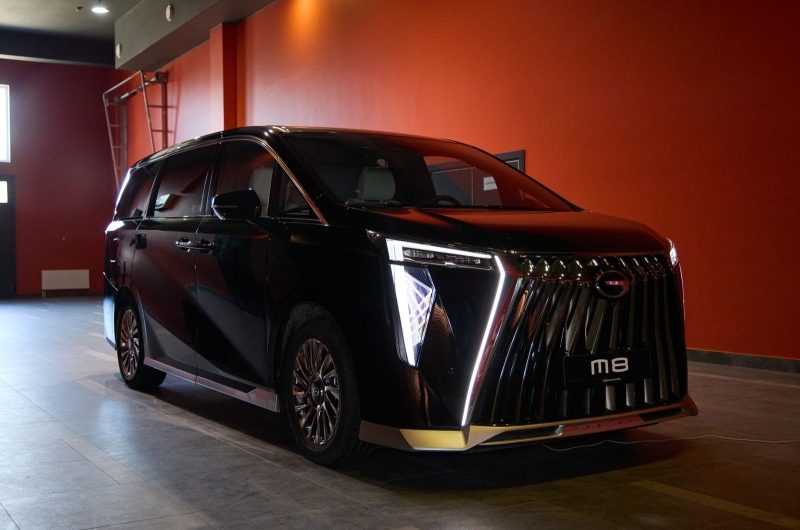 GAC привёз в РФ минивэн M8 Lounge: «офис на колёсах» с роскошным четырёхместным салоном