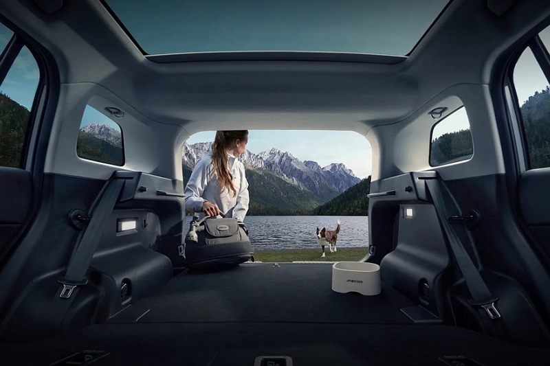 Jaecoo J5 скоро «зашагает» по миру: кроссовер доберётся и до России