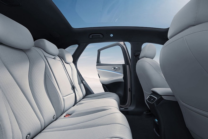 Кроссовер BYD Sealion 06 выходит на рынок: дизайн в стиле Genesis и разные варианты начинки