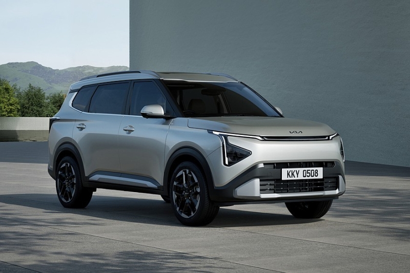 Кроссвэн Kia Carens Clavis: на подходе версия с совсем другой «начинкой»