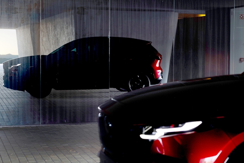 Mazda CX-5 нового поколения: официальные тизеры и дата премьеры