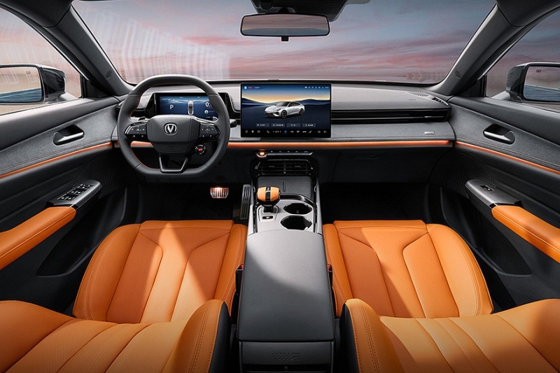 Новый Changan Uni-V с топовым мотором предложен по привлекательной цене