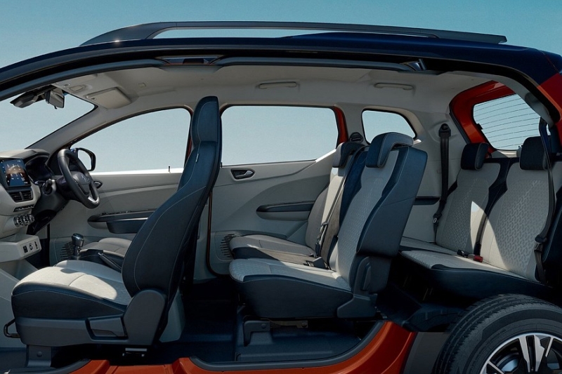 Обновлён дешёвый вэн Renault Triber: более солидный дизайн и старая техника