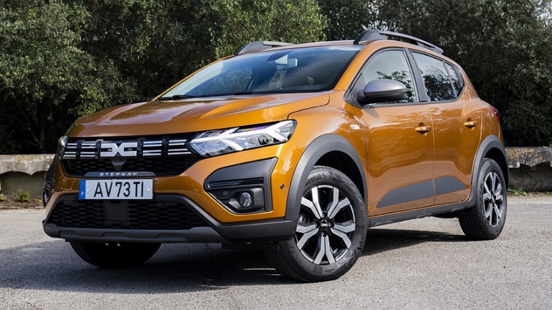 Обновлённый Dacia Sandero Stepway: первые изображения