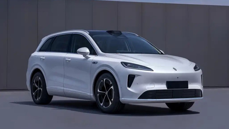 Первый кроссовер от SAIC и Huawei: появились подробности о Shangjie H5