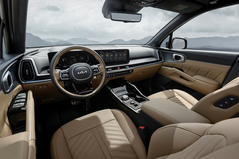 Популярный кроссовер Kia Sorento получил порцию обновок