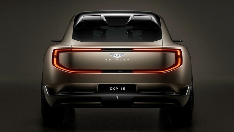 Программный концепт Bentley EXP 15: асимметричное кросс-купе без круглых фар